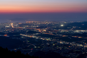 Obraz premium [福岡県]福岡市街の夜景（米の山展望台）