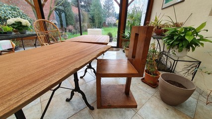 veranda table bois massif exotique rotin design tendance