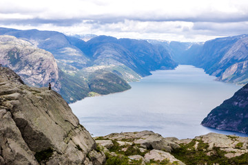Fototapeta na wymiar Preikestolen viewpoint in the mountains of Norway