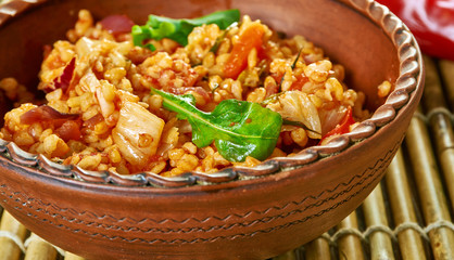 Guveche Bulgur Pilaiv