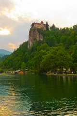 Fototapeta na wymiar Beautiful scene and green nature in Lake Bled in Slovenia