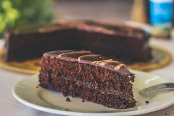 chocolate and apricot cake
