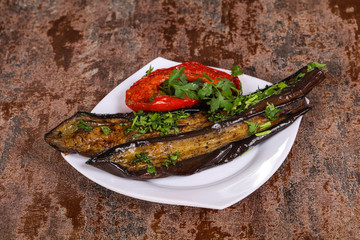 Grilled eggplant with bell pepper