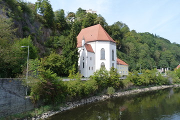 Fototapeta na wymiar Passau Kirche St. Salvator Ilz Donau Inn