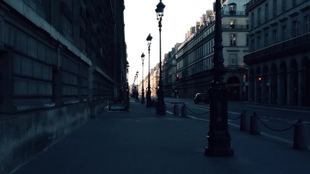 Paris Lock-down - Rue de Rivoli / Louvre Empty