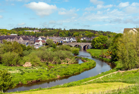 Ellon on the River Ythan