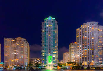 Fototapeta na wymiar Skyscrapers in Miami Riverwalk at night