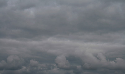 Obraz premium cloudy sky and billowing clouds