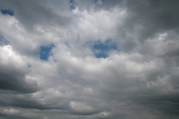 Obraz premium cloudy sky and billowing clouds