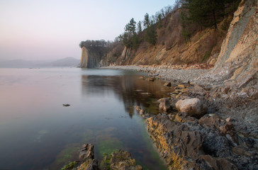 Fototapeta na wymiar Evening on the Black Sea at the Kiseleva cliff