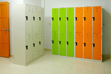 locker in hostel