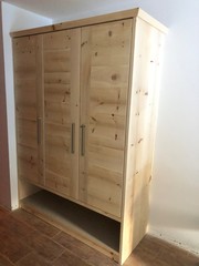 armadio in legno falegnameria 