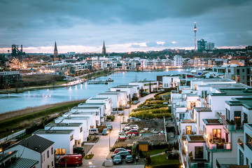 Obraz premium Ruhrgebiet Nachts 