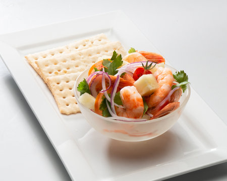 Pineapple Shrimp Seviche With Soda Crackers