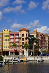 Fototapeta na wymiar Touring tall colorful buildings in Key West Flordia