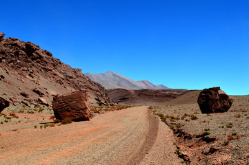 The ineffable desert of the devil