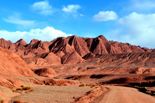 The ineffable desert of the devil