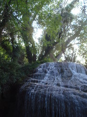 Rio callendo