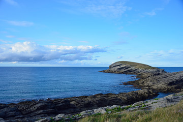 Obraz premium Small peninsula entering into the sea