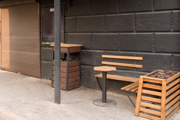 closed cafe due to economic crisis