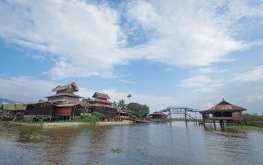 Naklejka premium Wood temple on Inle Lake, Shan State, Myanmar