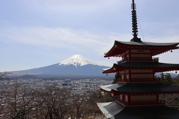 富士と忠霊塔