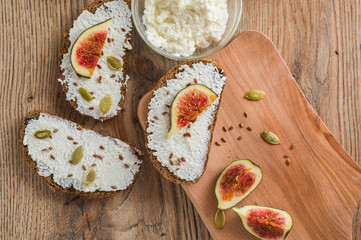 whole grain bread with curd cheese seeds and figs
