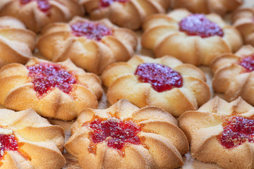 Kurabiye cookies are delicate, crumbly and very tasty pastry