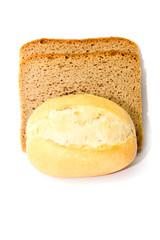 Frisch  gebackenes Brot mit Brötchen
