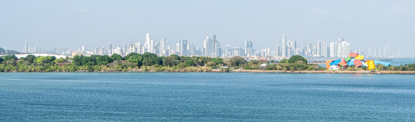 Obraz premium Panama City seen from Panama Canal