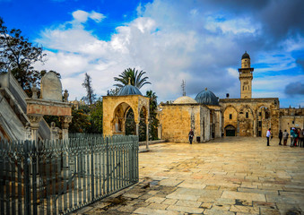Fototapeta premium The mountain on which King Solomon erected the first temple to the One God is sacred to Jews, Christians and Muslims. This is a great architectural monument of Israel, Byzantium, Crusaders and Arabs. 