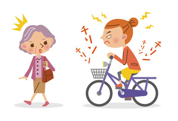 イライラしながら自転車のベルを鳴らす女性とそれに驚く高齢者