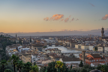 Fototapeta na wymiar Overlooking Florence Italy from Piazzale Michelangelo
