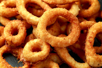 Oven baked breaded calamari rings served with lime wedges, sweet chilli sauce and mayonnaise