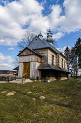 Fototapeta na wymiar cerkiew pw św. Michała - Jałowe Bieszczady