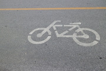 bicycle sign on bike lane road