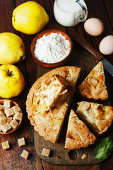 Fruit pie with quince