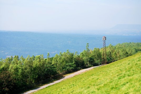 Man made a fence to block the border. And build a tower to look forward to exploring. Khao Yai Thiang viewpoint.