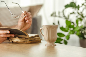 table background and blurred window space 