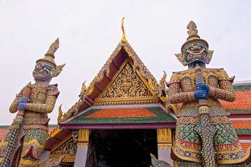 Fototapeta premium Guardian statue in Grand Palace - Bangkok Thailand