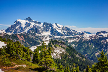 Fototapeta premium Mount Shuksan, North Cascades National Park