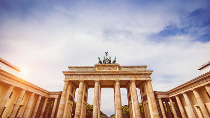 Obraz premium brandenburger tor - beautiful sunrise in berlin