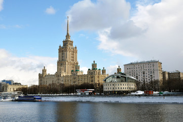 Fototapeta na wymiar Hotel Ukraine in Moscow. Classical architecture of the Stalin era.