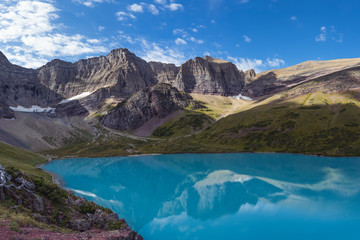 Fototapeta na wymiar Glacier National Park - Cracker Lake