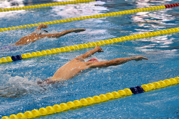 natacion en unas olimpiadas