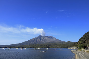 大隅半島から見た桜島