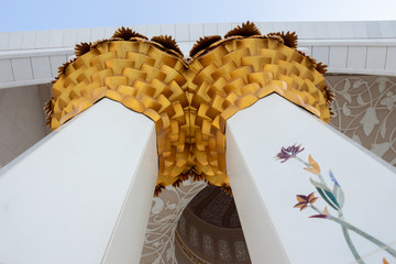 Abu Dhabi Grand Mosque Architecture