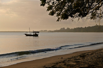 Zanzibar fisherman boat silhouette