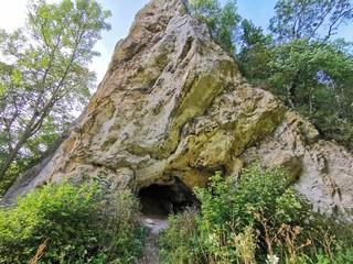 Höhle Schwäbische Alb