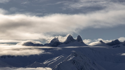 Fototapeta premium Skyligne Alps montains